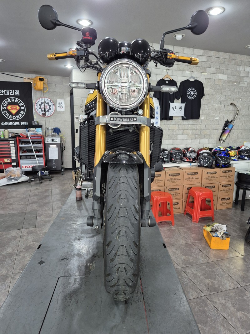 [천안오토바이타이어]가와사키 Z900RS 앞뒤타이어 교체 관련 사진 16