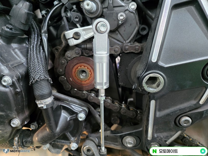 혼다 CB1000R 3만점검 엔진오일, 타이어, 에어필터,점화플러그, 체인, 대, 소기어 교환 관련 사진 32