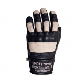 홀리프리덤 장갑 아웃로