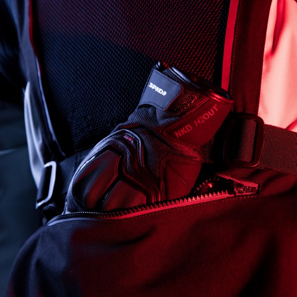 spd_pdp_nkdh2outgloves3_153128.jpg