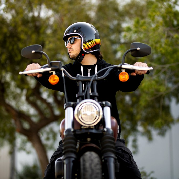 BonanzaHelmet-GlossBlackSpectrum_153820.jpg BonanzaHelmet-GlossBlackSpectrum_153820.jpg
