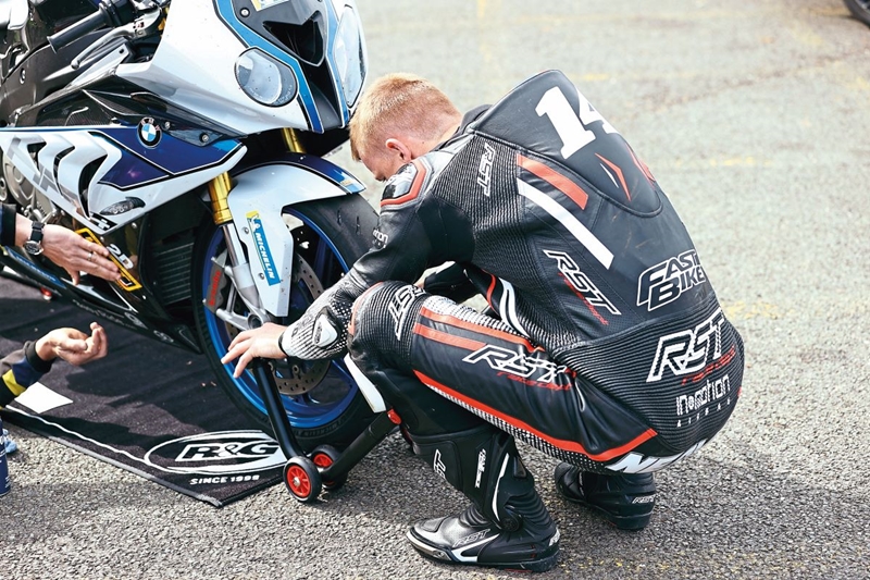 rgpaddock2-2508_051631.jpg rgpaddock2-2508_051631.jpg