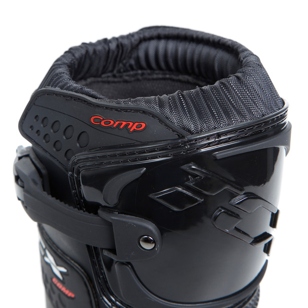 comp-kid-black-redimagenumber7_170438.jpg