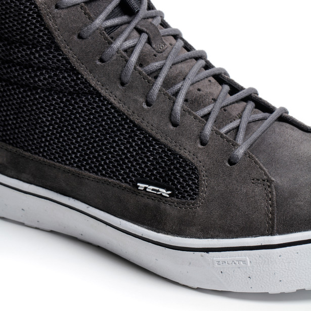 street-3-air-grey-whiteimagenumber4_175523.jpg