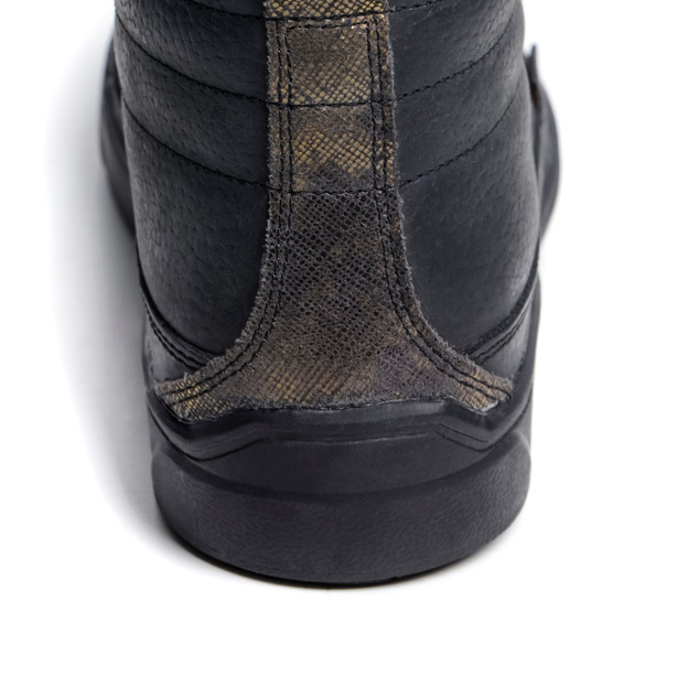 street-3-lady-wp-black-black-goldimagenumber9_182350.jpg street-3-lady-wp-black-black-goldimagenumber9_182350.jpg
