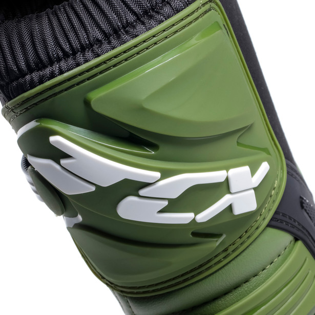 x-blast-black-green-yellowimagenumber5_152401.jpg