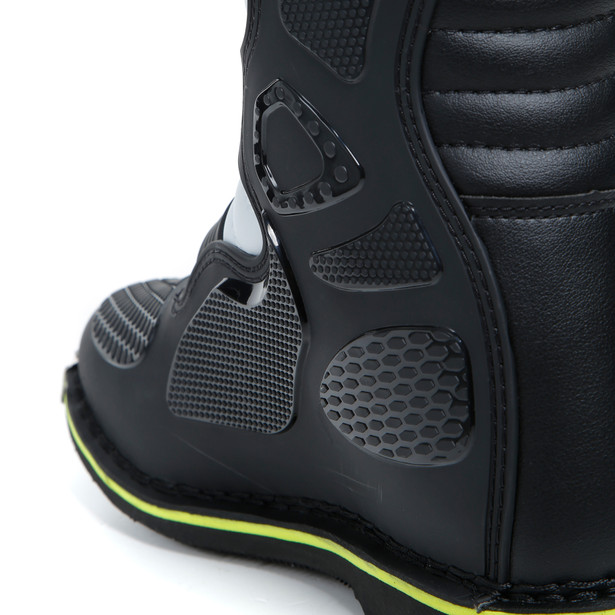 x-blast-black-white-fluo-yellowimagenumber10_152200.jpg