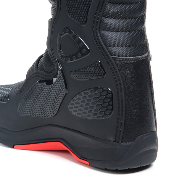 x-helium-michelin-blackimagenumber9_142020.jpg