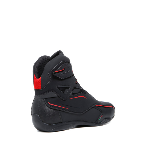 zeta-wp-black-redimagenumber2_125815.jpg