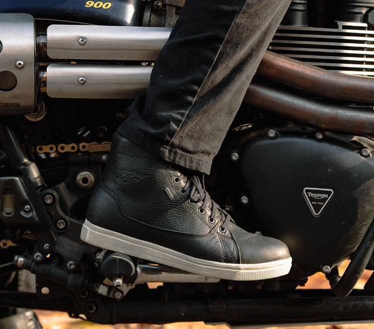 FireShotCapture374-TCXMOODGTXTRAINERS-BLACK-UrbanRider-www.urbanrider.co.uk_125518.jpg