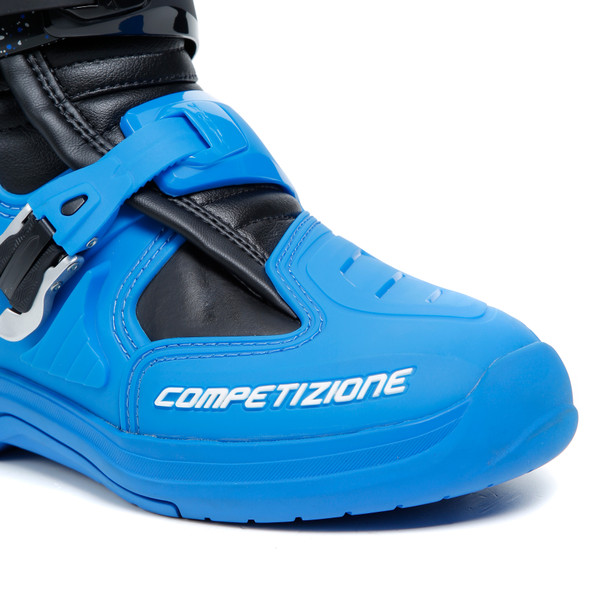 comp-evo-2-michelin-black-blueimagenumber4_152112.jpg comp-evo-2-michelin-black-blueimagenumber4_152112.jpg