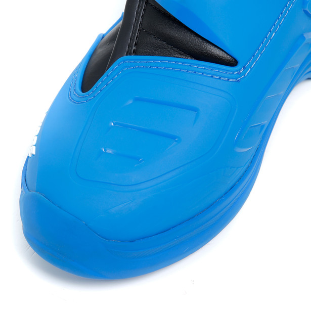 comp-evo-2-michelin-black-blueimagenumber5_152112.jpg comp-evo-2-michelin-black-blueimagenumber5_152112.jpg