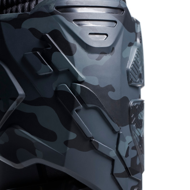 comp-evo-2-michelin-black-camoimagenumber7_152200.jpg comp-evo-2-michelin-black-camoimagenumber7_152200.jpg