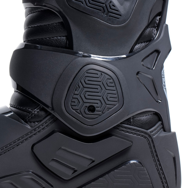 comp-evo-2-michelin-black-camoimagenumber9_152200.jpg comp-evo-2-michelin-black-camoimagenumber9_152200.jpg