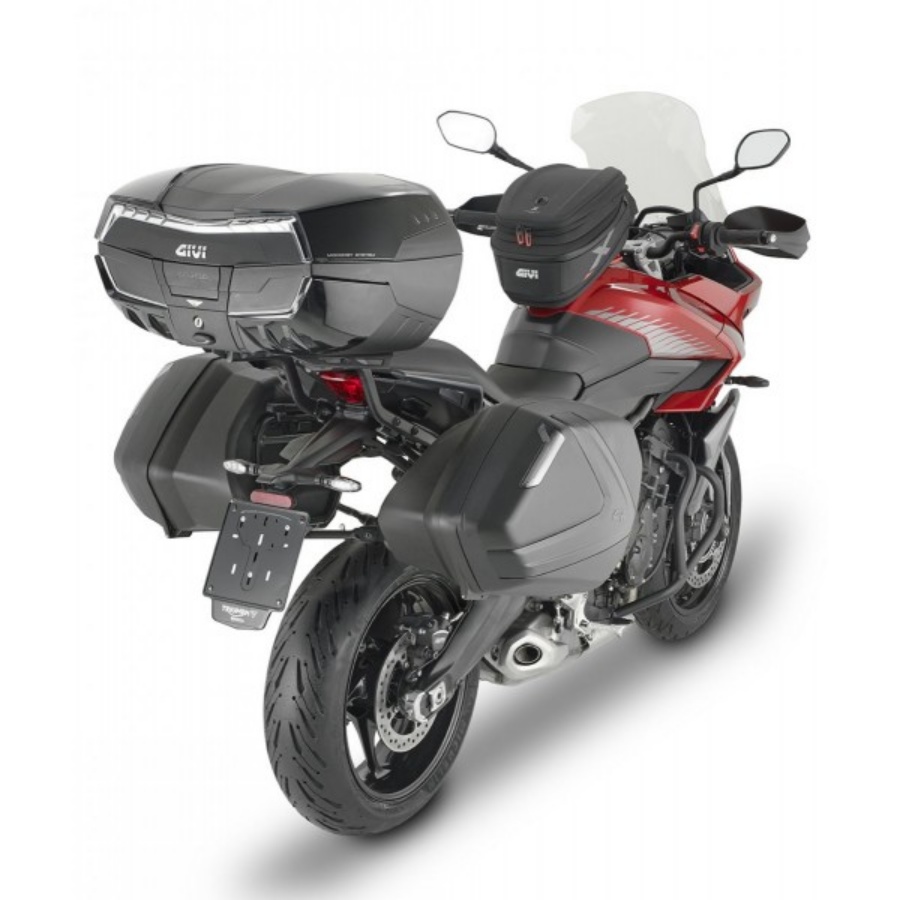 batch_thumb-Maxia5_mounted_Triump_600x600_231947.jpg
