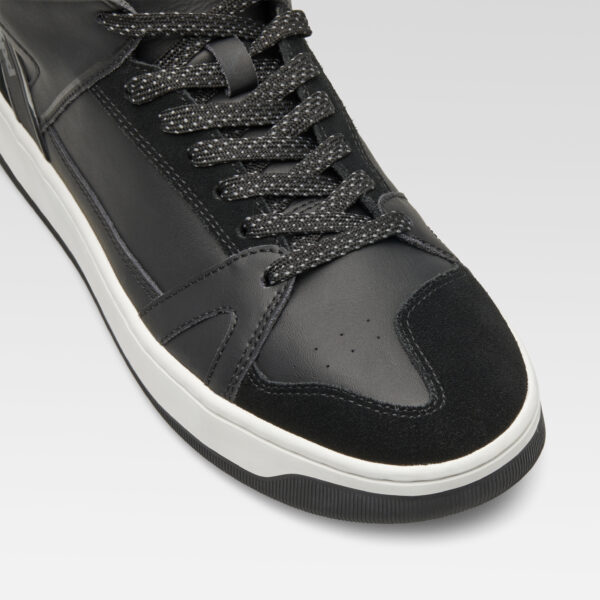 XPD_MOTO-1-LEATHER-S106-026-DETAIL-04-600x600_172457.jpg