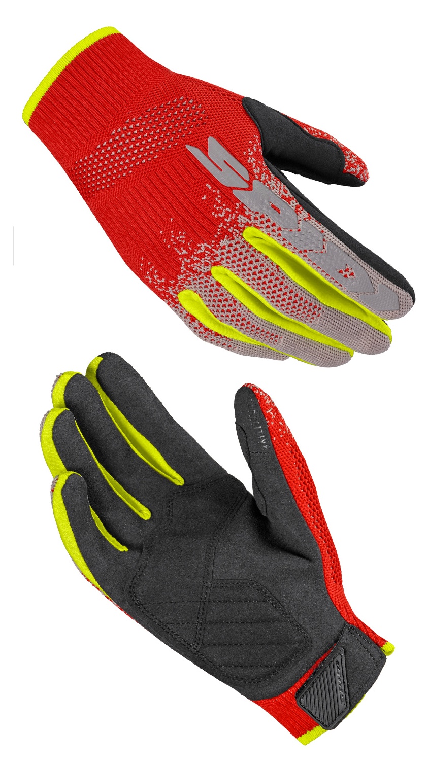 blackred01_123758.jpg