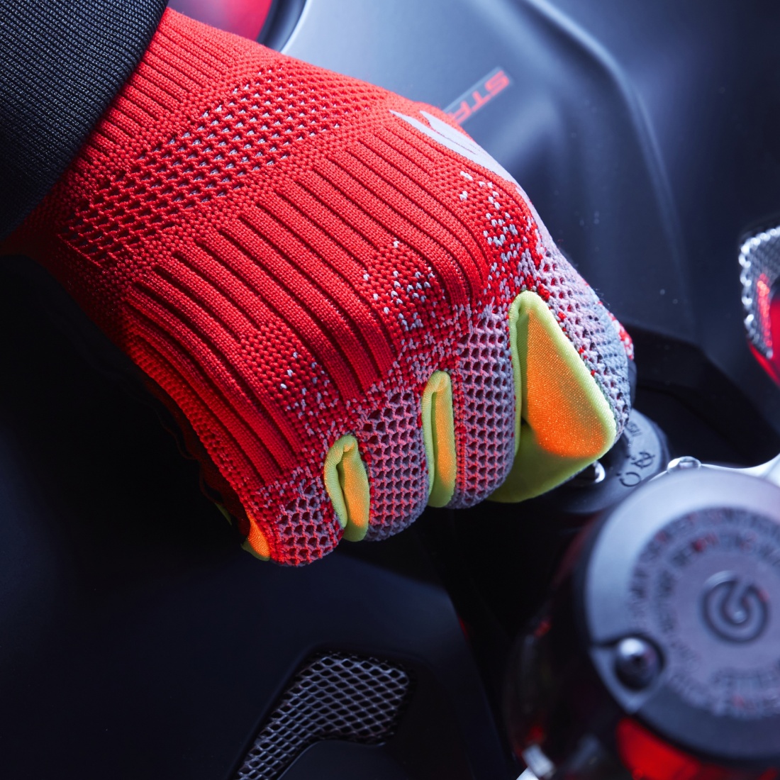 spd_pdp_xknit6_0216_v2_1_121709.jpg