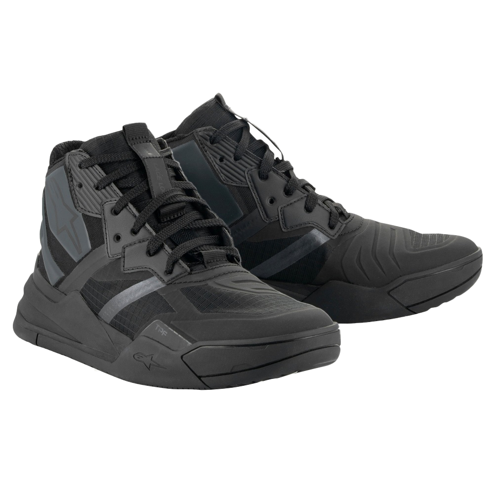 BlackBlack1_145842.jpg