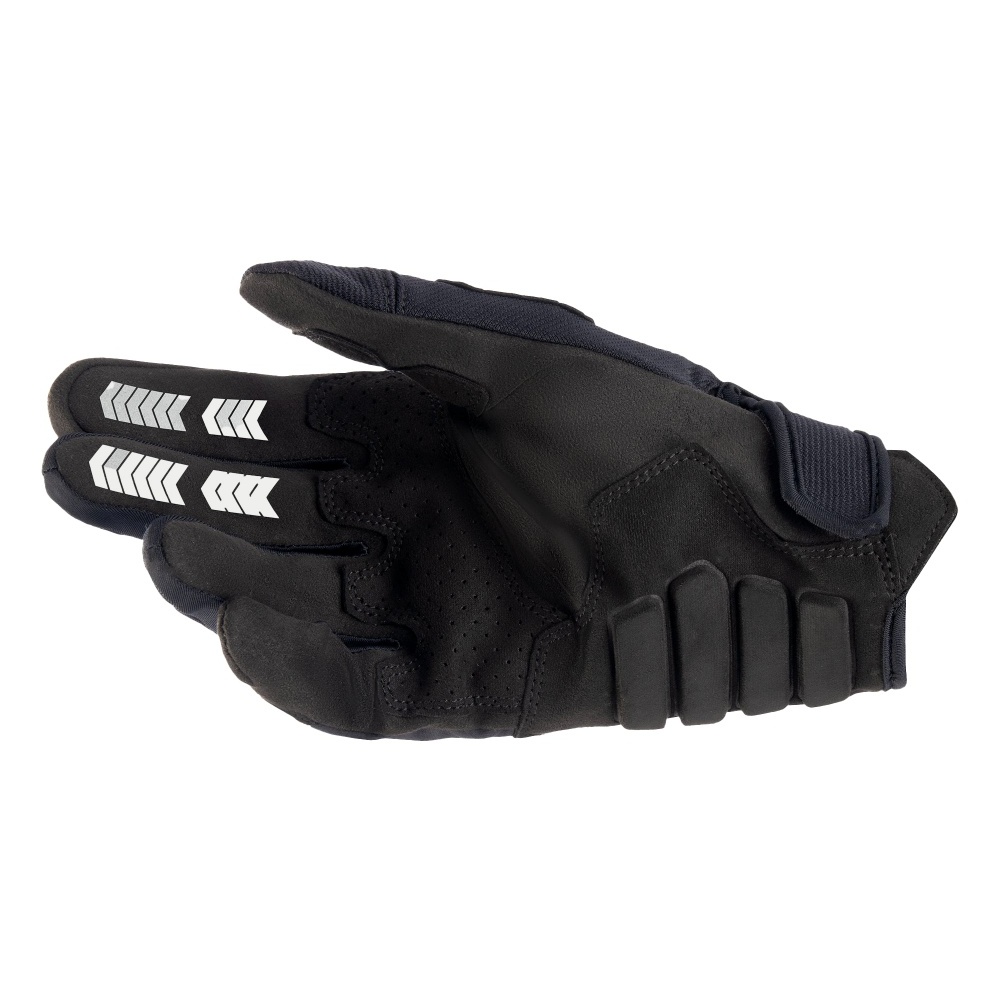 BLACK2_143617.jpg