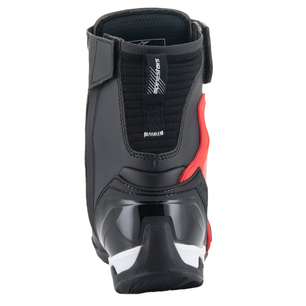 BlackRedWhite4_103447.jpg