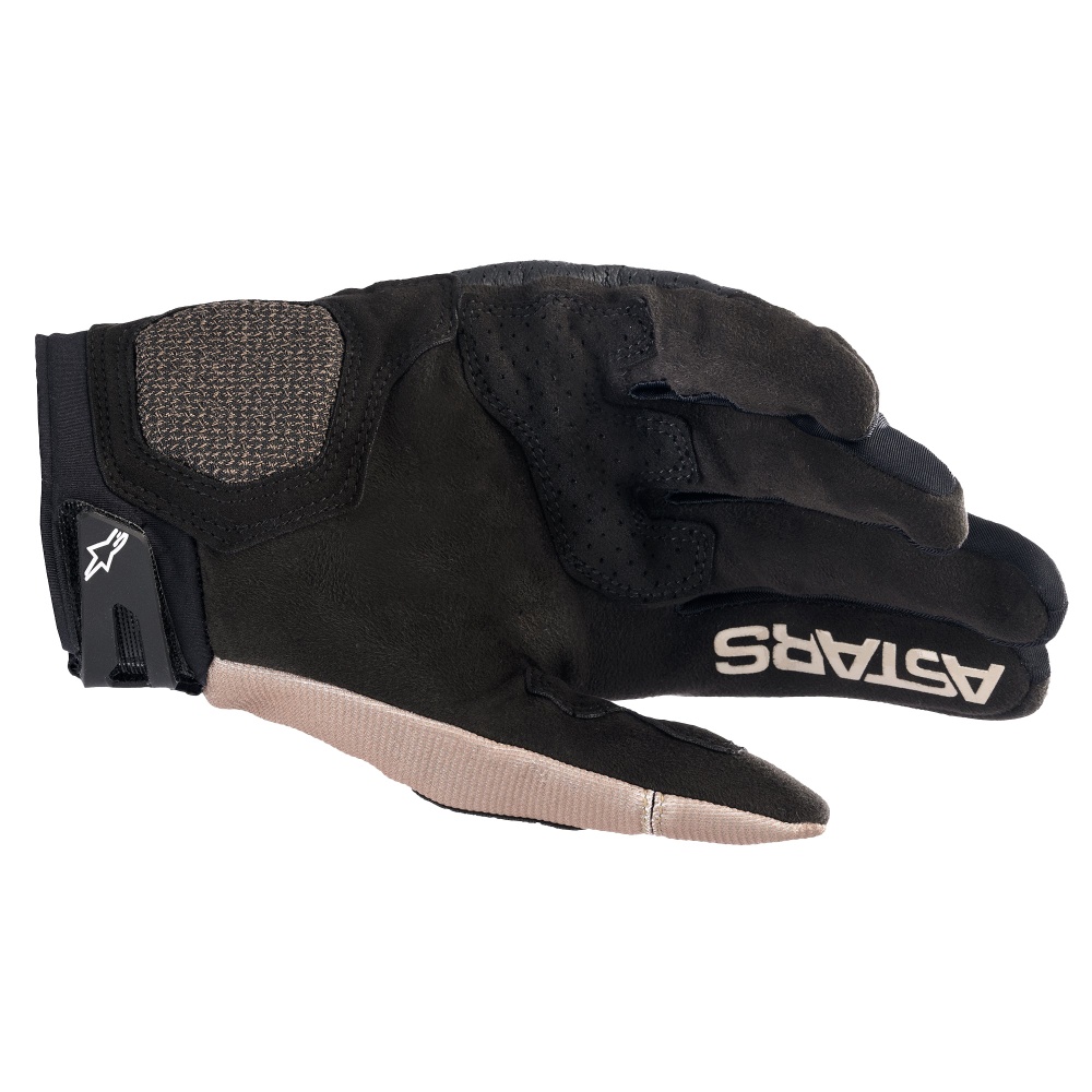 StoneBlack2_124221.jpg