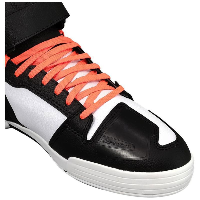 BLK-WHT-RED-FL-5_152538.jpg BLK-WHT-RED-FL-5_152538.jpg