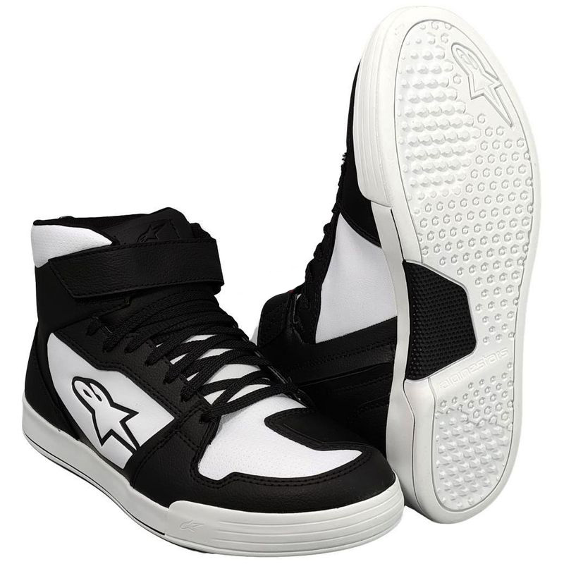WHT-BLK-WHT-2_153419.jpg