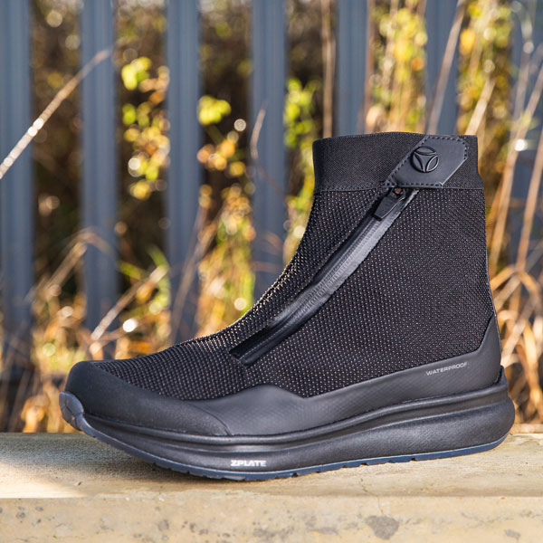 tcx_boots_firegun-1-wp_black_lifestyle1_103444.jpg