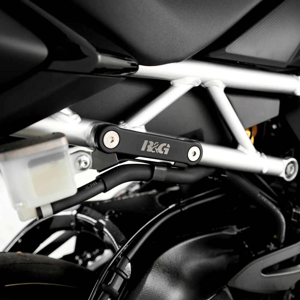 BLP0112_SUZUKIGSX-S1000GX2024-B_110529.jpg