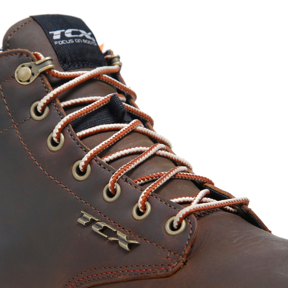 BROWN06_142647.jpg