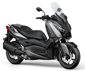 17XMAX_173450.jpg