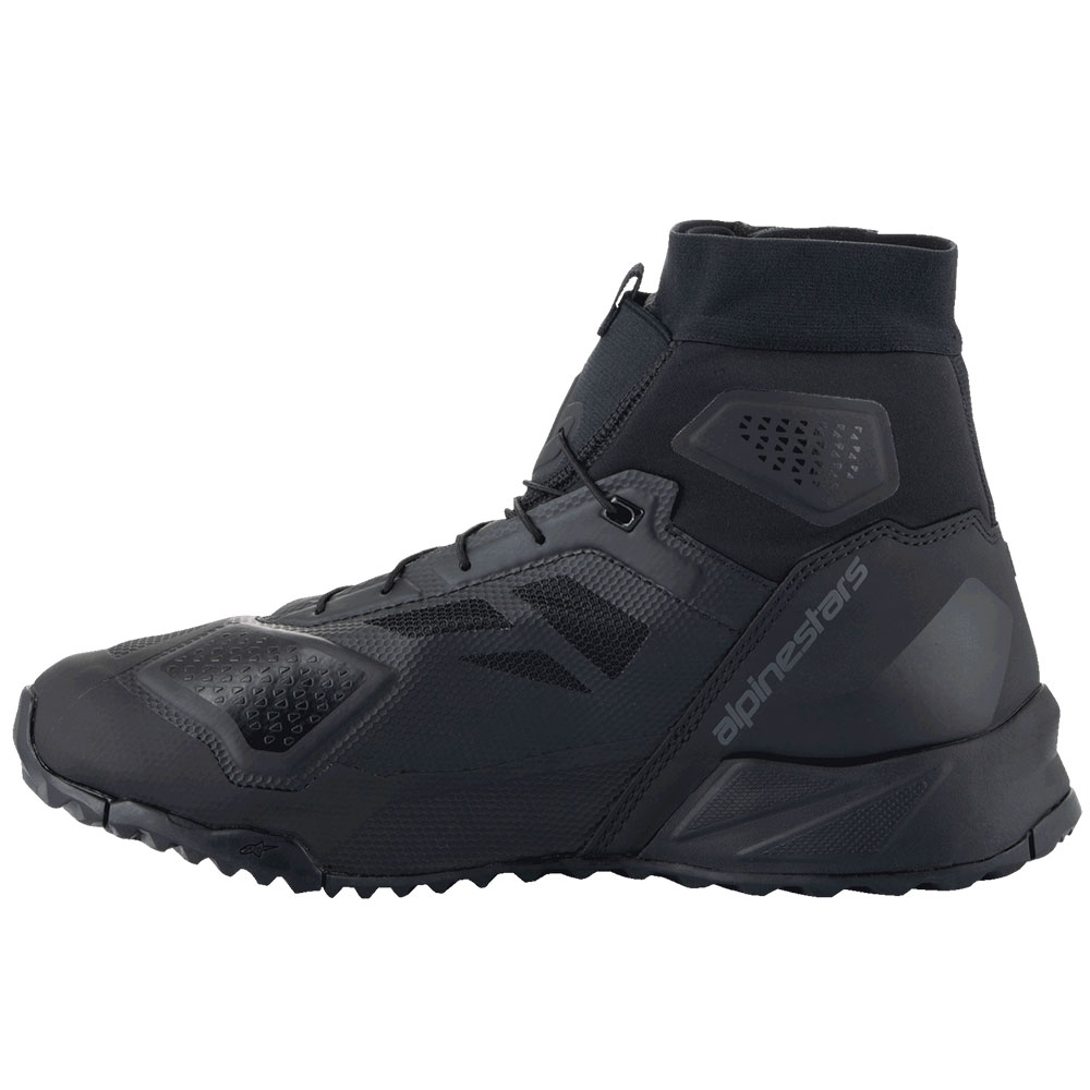 BLACKDARKGRAY4_104557.jpg