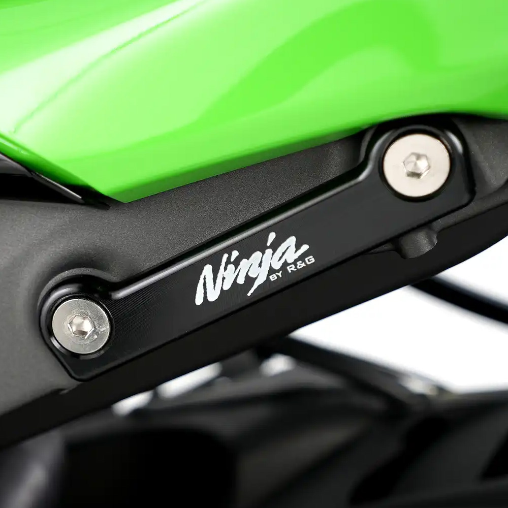 [해외] R&G 가와사키 ZX6R 09이상 텐덤스텝 캡 (좌측) BLP0001BK
