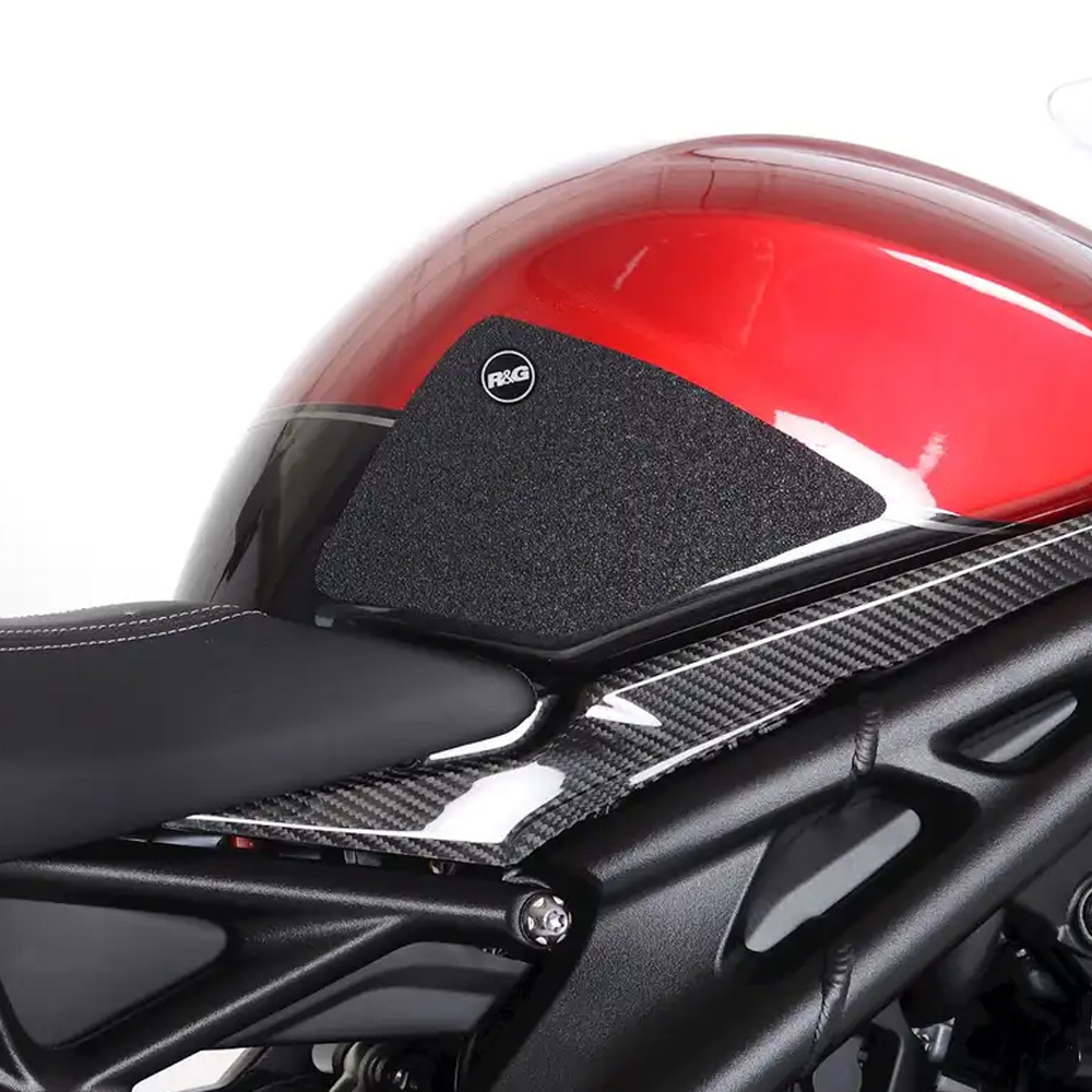 R&G 트라이엄프 스피드 트리플1200RR 22이상 니그립 패드 EZRG826BL