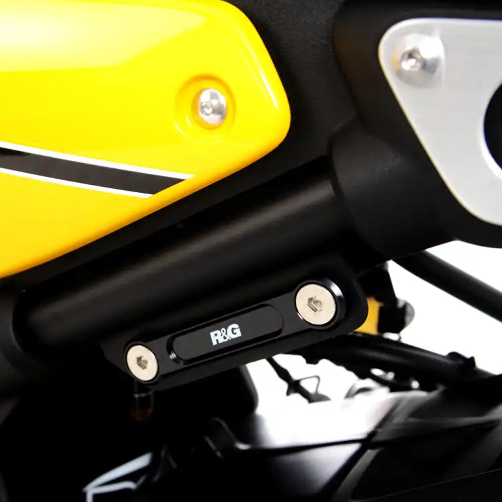 [해외] R&G KTM RC390 22이상 텐덤스텝 캡 BLP0127BK