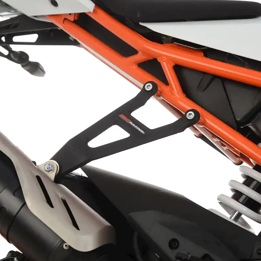 [해외] R&G KTM RC390 22이상 머플러 행거 EH0116BK