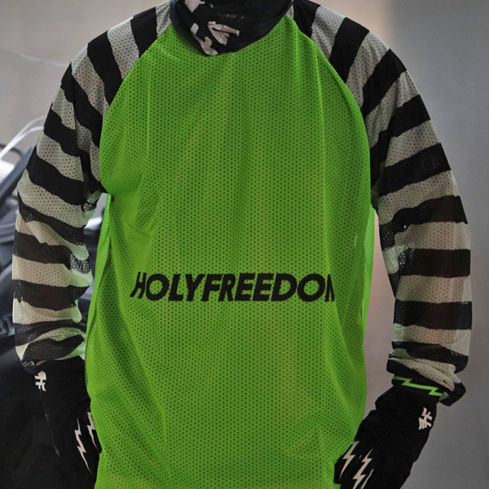 홀리프리덤 더티 저지 레프리콘