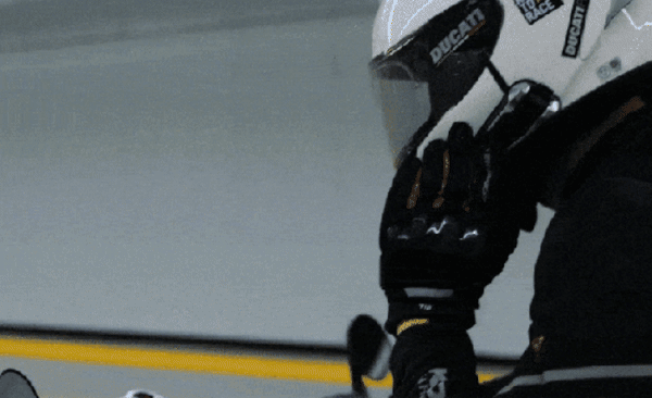 2fe6766a6b2f487e07c03af228aca558_153745.gif