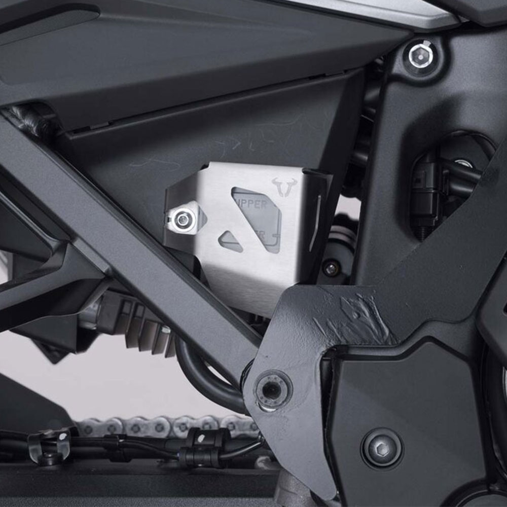 SW모텍 혼다 아프리카트윈 CRF1000L,1100L, 스즈키 DL1000 브레이크액 리저브탱크 가드