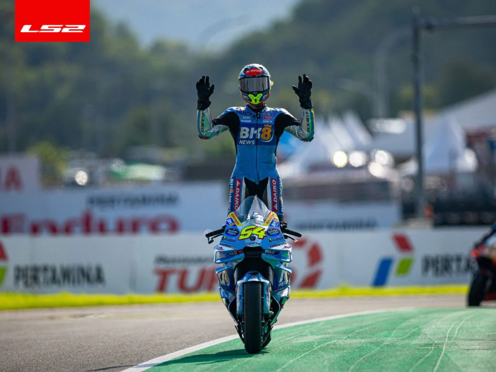 5869853c2ca44ea172591bc703c1087f_105605.jpg
