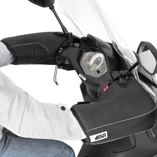 GIVI 범용 방한토시 TM418