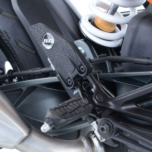 [해외] R&G KTM 듀크125 17이상 부츠가드 EZBG501BL
