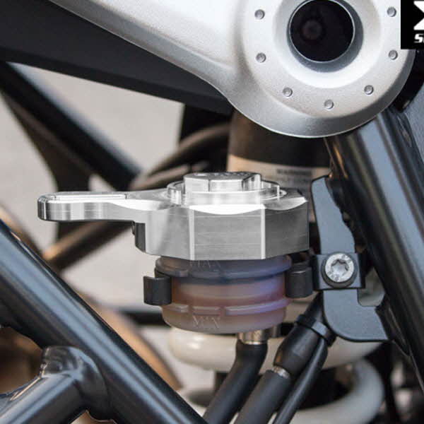 XRT BMW R NINE T 스크램블러 17이상 마스터실린더캡(뒤)